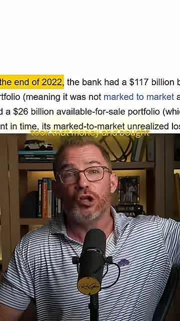 Highlighted text excerpt about Silicon Valley Bank's bond portfolio losses